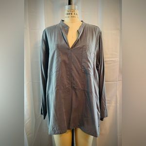 Slate blue, soft, split neck, tunic. Gap XL. Like new.